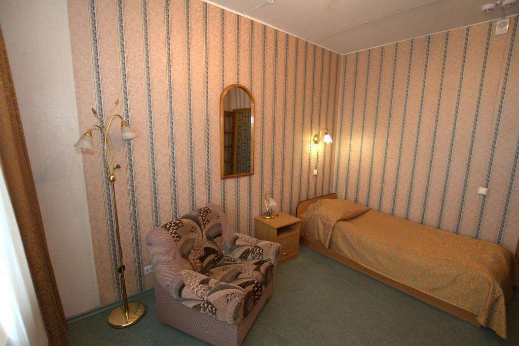 Intourist Hotel Brest Room photo